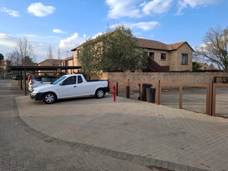 2 Bedroom Property for Sale in Wilgehof Free State
